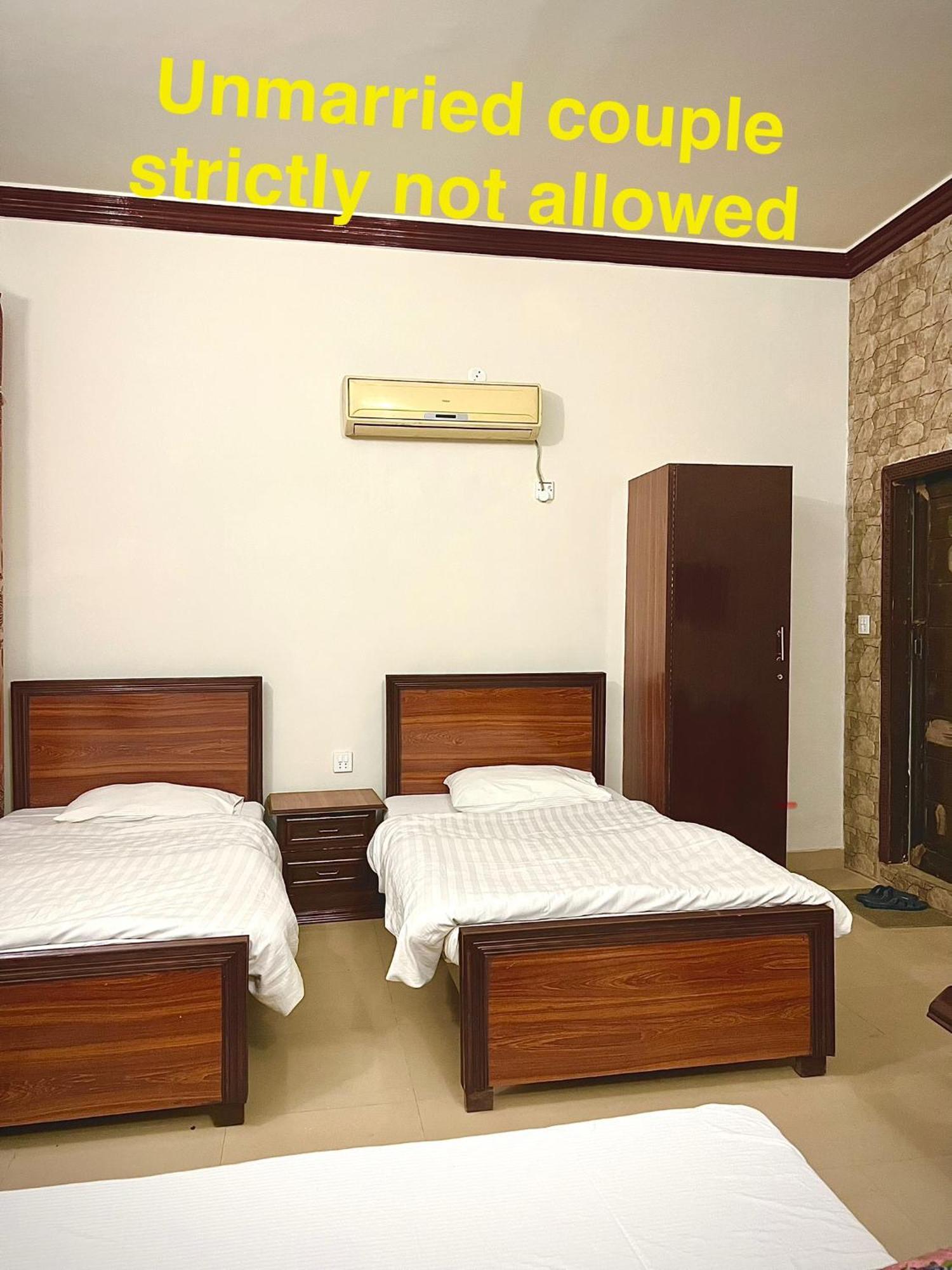 Hotel Babar House Faisalabad Exterior foto